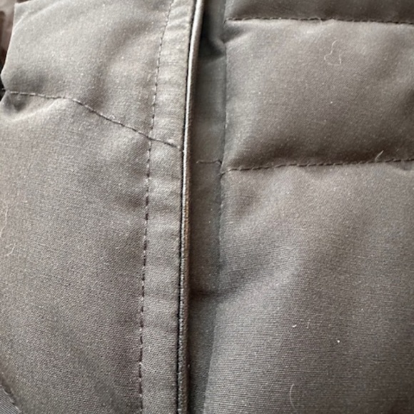 COPY - Canada Goose Women's Lorette Coat, size S/P in black - Picture 9 of 12